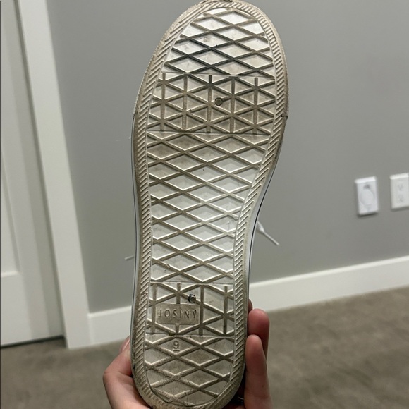 Colorful custom Edmonton oilers Tie-Dye High-Top Sneakers - Picture 3 of 3